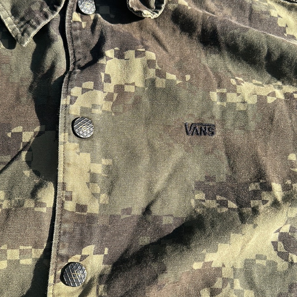 Vans Digital Pixel Camo Pattern Snap Button Jacke… - image 2